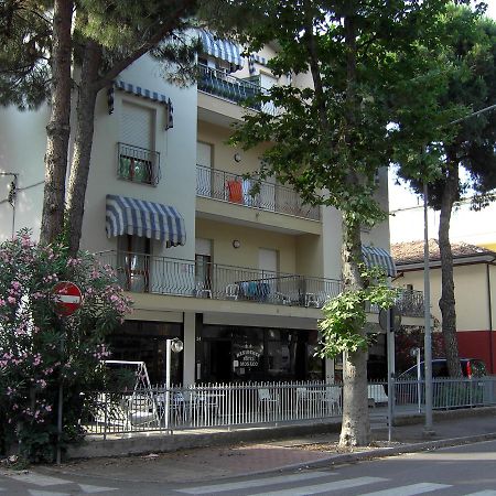Residence Monaco Appartamenti Rimini Zewnętrze zdjęcie