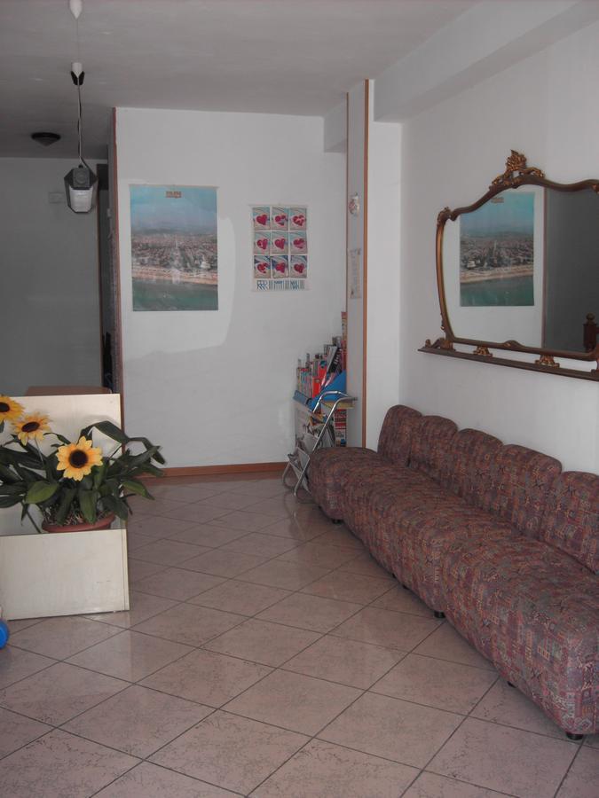 Residence Monaco Appartamenti Rimini Zewnętrze zdjęcie