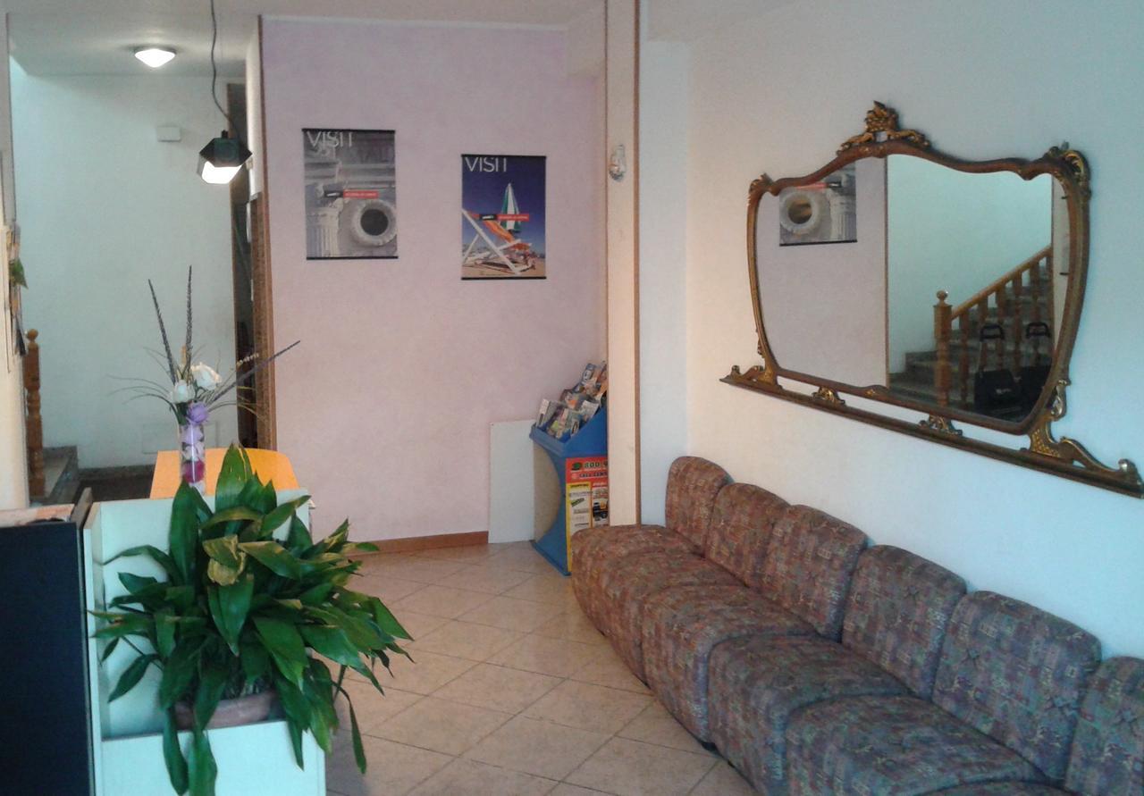 Residence Monaco Appartamenti Rimini Zewnętrze zdjęcie