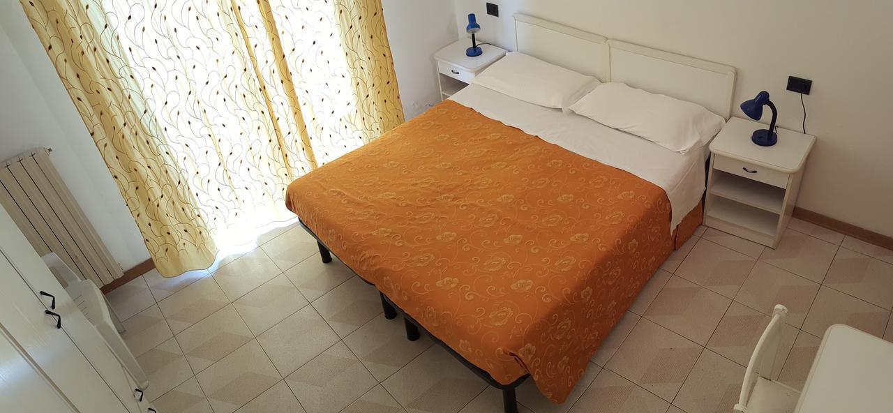 Residence Monaco Appartamenti Rimini Zewnętrze zdjęcie