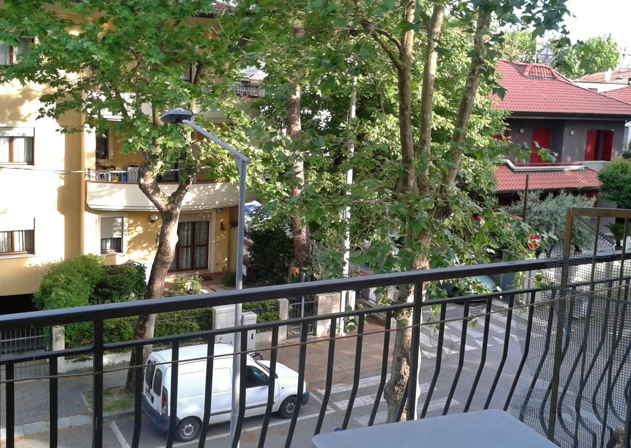 Residence Monaco Appartamenti Rimini Zewnętrze zdjęcie